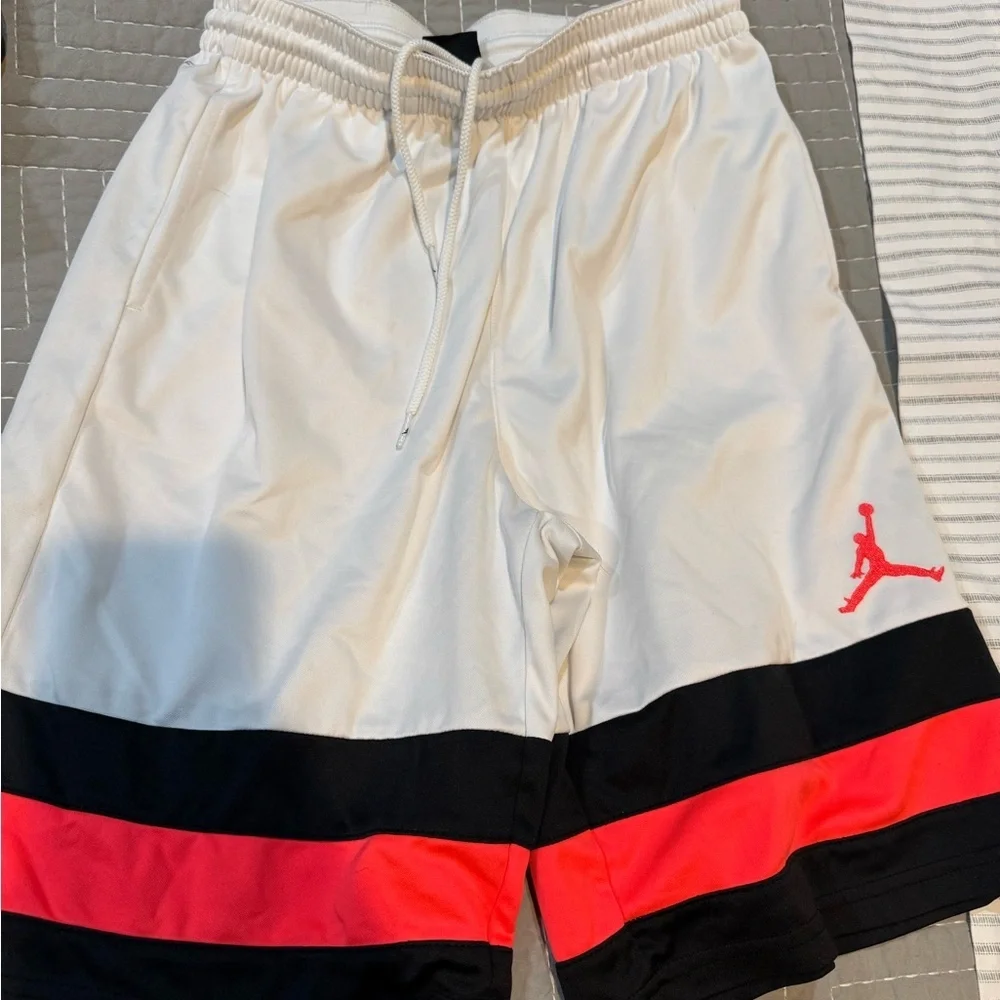 Jordan White Shorts with Red Logo - Picture 1 of 5